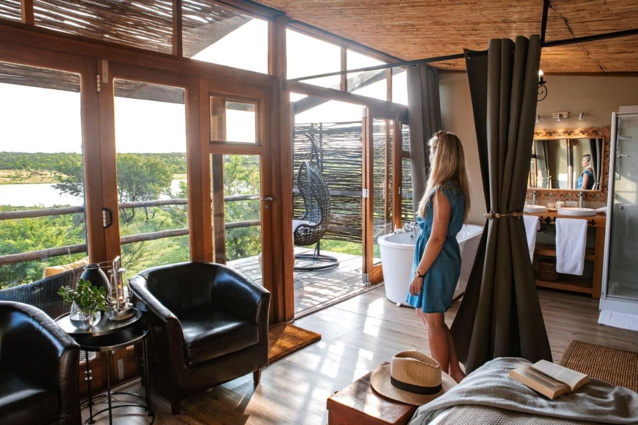 Cheetah Ridge Lodge Ladysmith Exterior photo